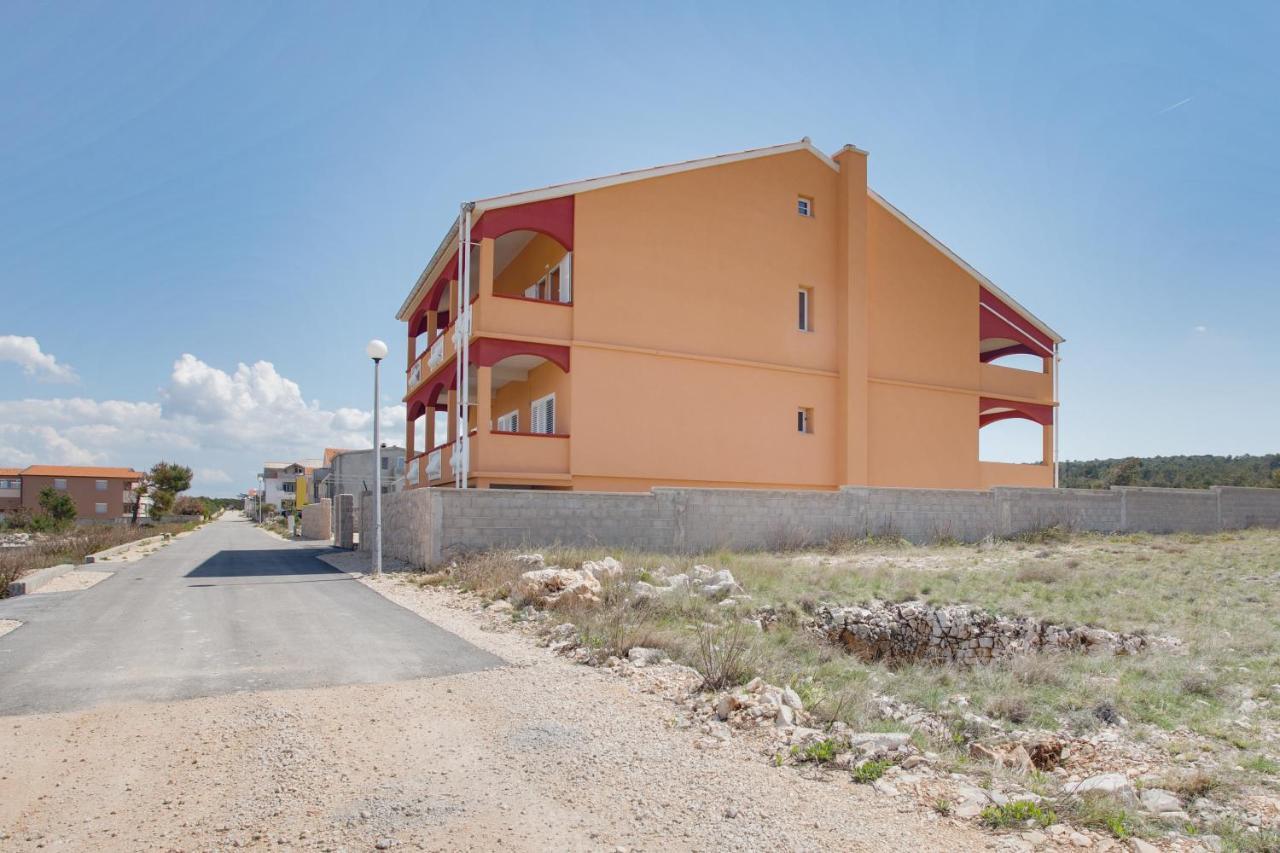 Kameni Put Apartment Razanac Luaran gambar