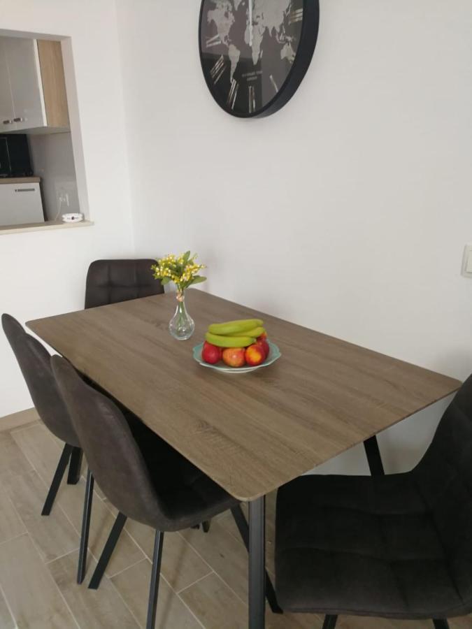 Kameni Put Apartment Razanac Luaran gambar